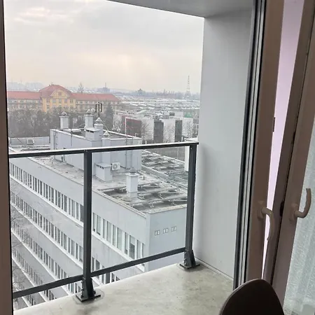 Z Balkonem Jaworska * Vratislav